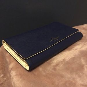 Navy Kate Spade Billfold Wallet